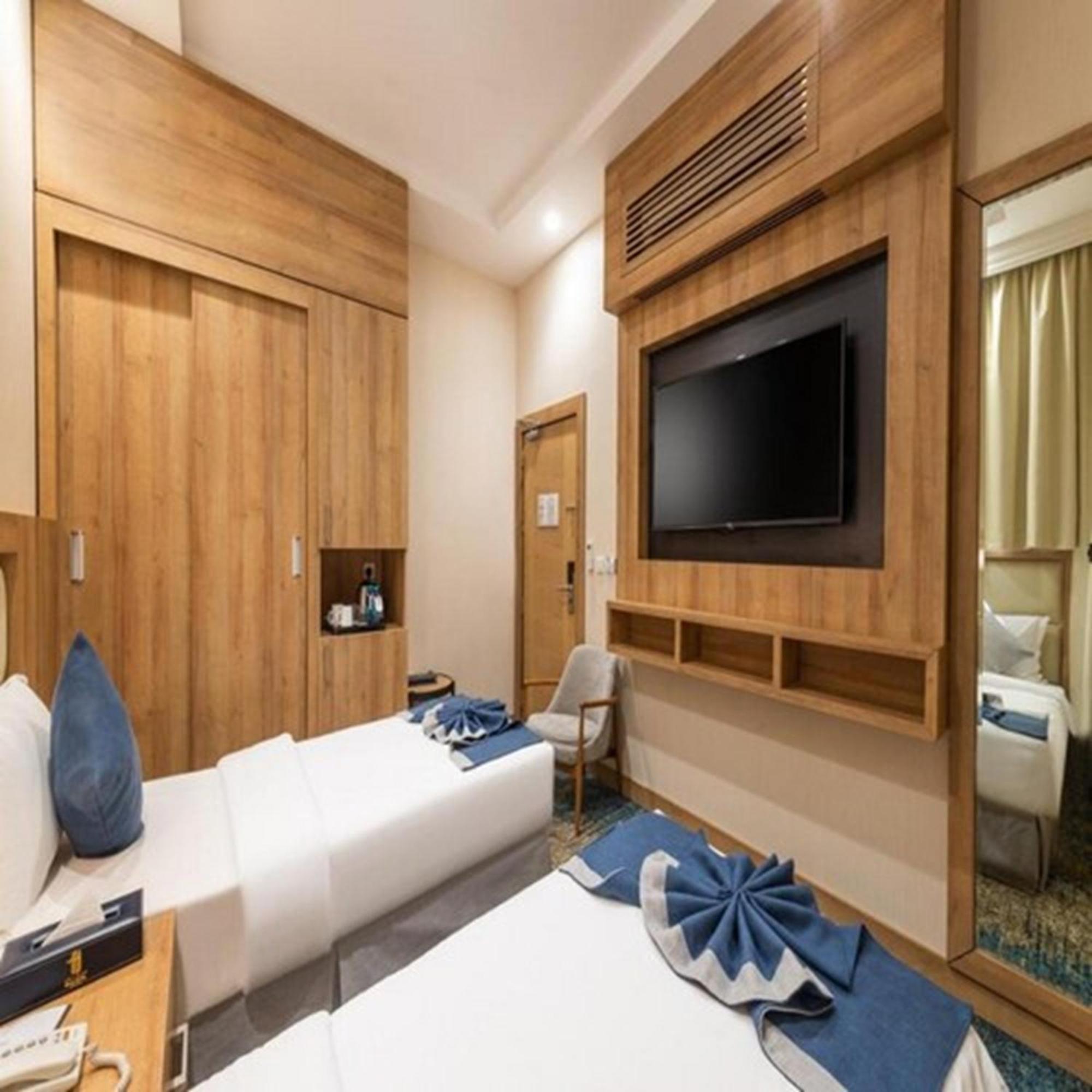 Anan Hotel